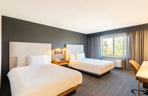 San Ramon Hotel | A Place You'll Surely Enjoy! Pet-friendly, Complimentary Parking, Swimming Pool!