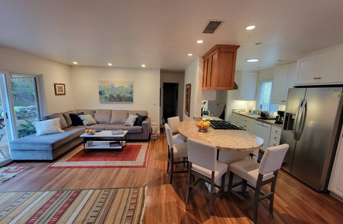 West Mesa House | A pretty home in the popular coastal section of Santa Barbara's Mesa.