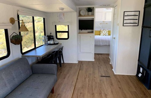 Coulterville House | A Private, Design-Led Glamping Escape Near Yosemite