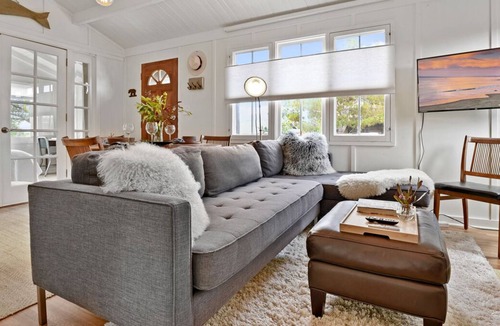 Park Hill House | A Rare Cambria Gem Close to Beach, Town & Preserve