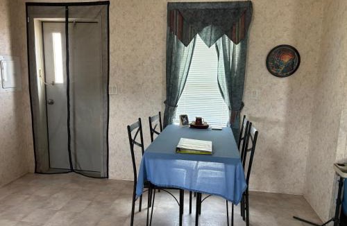 Death Valley Junction House | A rest after a day in the Death Valley desert