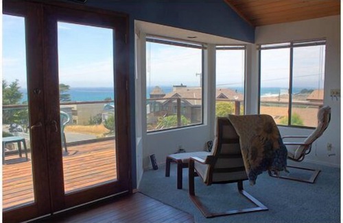 Park Hill House | A Surf Break - Stunning Coastal Views in Cambria