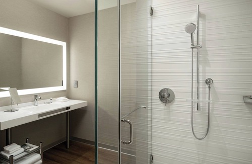San Rafael Hotel | AC Hotel San Rafael Downtown