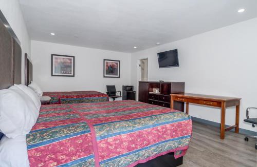 St. Leo's Hotel | Alameda Motel San Jose