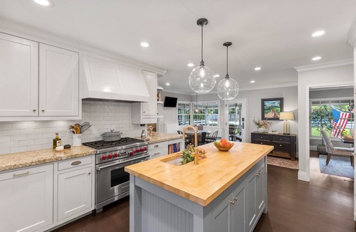 Alamo House | Alamo Estate Pool, Hot Tub, Game Room & Mtn Views