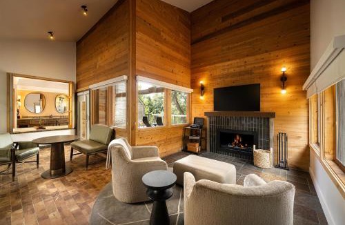 Posts Resort | Alila Ventana Big Sur