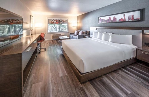 West San Jose Hotel | Aloft by Marriott San Jose Cupertino