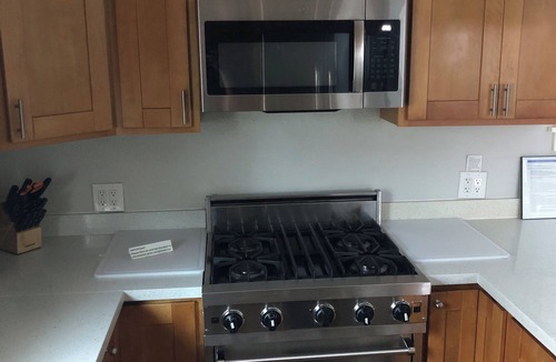Davenport House | Amazing Coastal Beach House! Entire Home Rental!