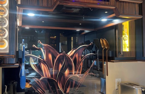 Napa House | Amazing Downtown Napa Location + Wine Cave Tasting Experience + Pets Stay Free
