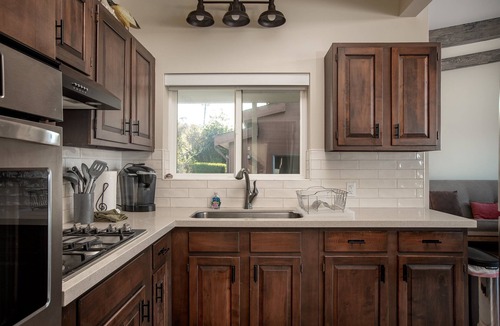 Marine Terrace House | Amazing View Newly Remodeled- L2 EV Charger -Pet friendly
