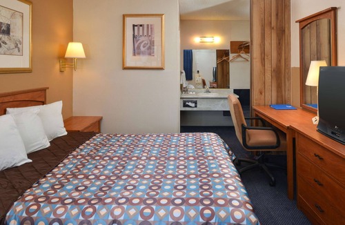 Carson City Hotel | Americas Best Value Inn Carson City