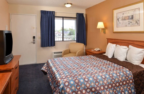 Carson City Hotel | Americas Best Value Inn Carson City