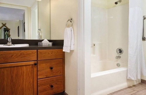 Angels Camp Resort | Angels Camp Resort 2 Bedroom W/POOL & HOT TUB