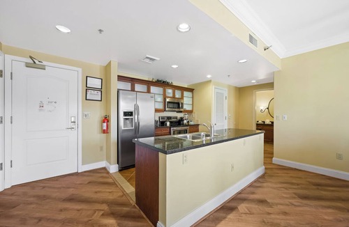 Lake Las Vegas Condo | Angled Lake & Village View Retreat, Lake Las Vegas