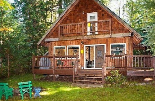 Glacier Apartment | Apartment 32MBR Private Pet Friendly Cabin in Mount Baker/Glacier - 7 persons, 3 bedrooms