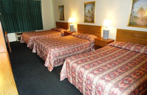 Atwater Hotel | Applegate Inn