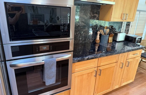 Aptos Hills-Larkin Valley House | Aptos Hills Getaway - Welcome to Oak Landing