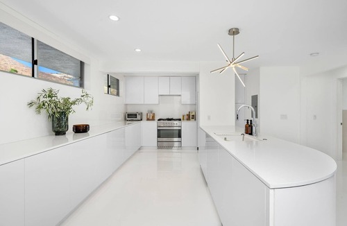 Eastern Malibu Apartment | Aquavista by Stay Awhile Villas