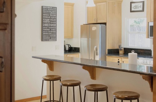 Kings Beach House | Aster by AvantStay | Classic Kings Beach Cottage In The ♡ Of North Shore