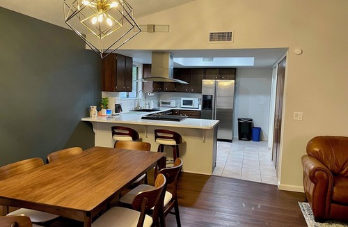 Lake Havasu City House | Awesome Location! Private pool HOME- 3 bedroomsWiFi-AC; 3min to Marina-Launch