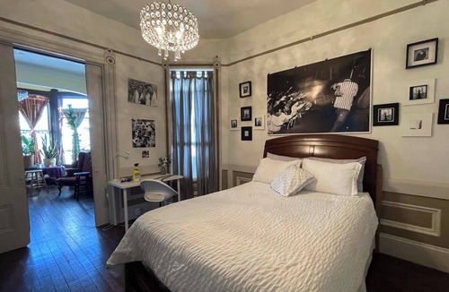 Prescott House | B-Love's Guest House