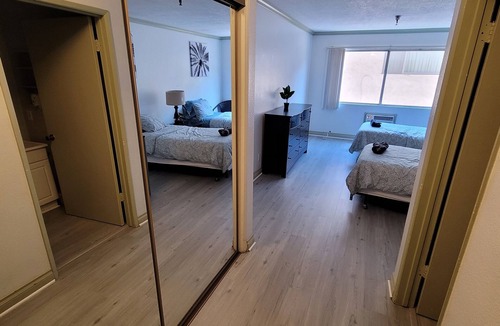 Beverly Hills Hotel | (B11) LA Lovely Double Deluxe Unit