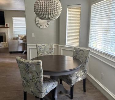 Greenacres House | Bakersfield Beauty