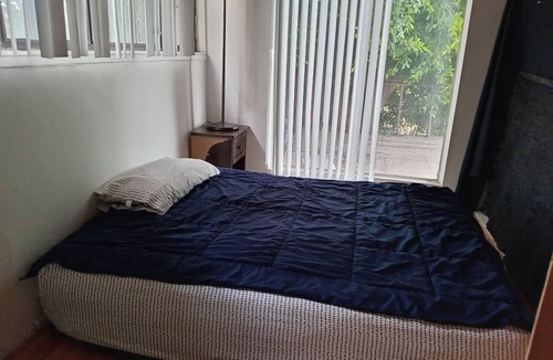 Crenshaw Bed & Breakfast | Baldwin Hills Bed and Breakfast