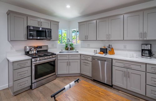 West Mesa House | Barefoot Retreat - Upscale Living on the Mesa