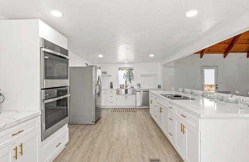 Bass Lake House | Bass Lake - Game Room - Sleeps 22 - Boat Slip
