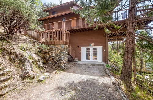 Bass Lake Cabin | Bass Lake House|Boat Slip|BBQ| Fire Pit |3/2