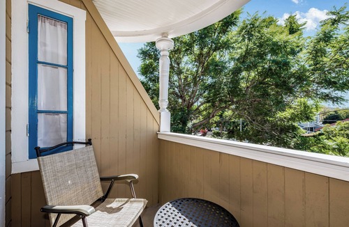 Oak Park Bed & Breakfast | Bath Street Inn B & B, Santa Barbara