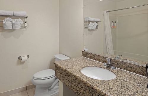 Seaside Hotel | Bay Breeze Inn