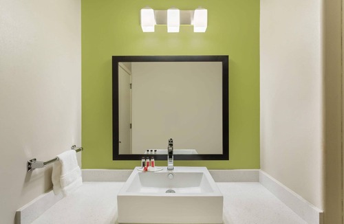 Modesto Hotel | Baymont by Wyndham Modesto Salida
