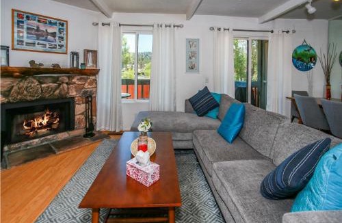 Boulder Bay House | Bayview Condo - Condo is cozy and a great location for kayaking and paddle boarding!