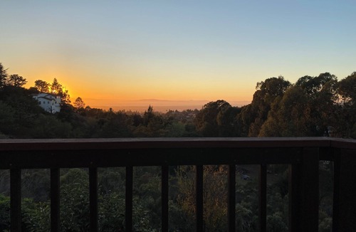 Fairview House | Bayview Retreat on the Hill - Family-friendly, peaceful, with swimspa & grill!