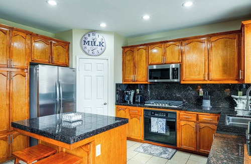 Greenacres House | BBQ Ready: Home 7 Mi to The Park at River Walk