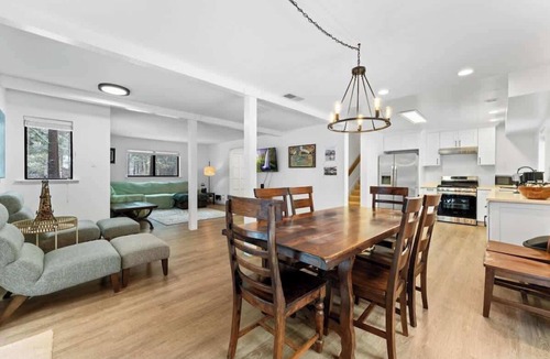 Truckee House | Beach Club Access Tahoe Donner
