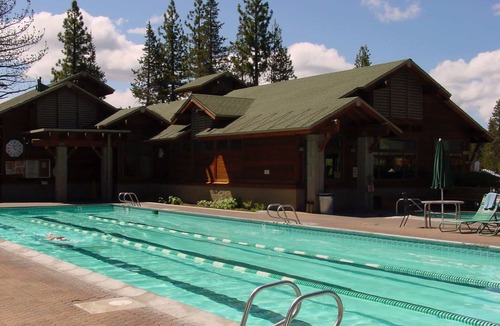 Truckee House | Beach Club Access Tahoe Donner