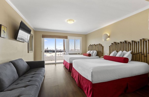 Westside Santa Cruz Hotel | Beach Street Inn and Suites