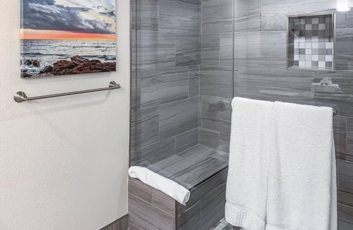 Capistrano Beach Resort | Beach Vacation! 4 Great Units! Near Golf Courses, Whale Watching