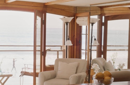 Montecito House | Beachfront Retreat On Sand with Charming Nautical Features | Lower Unit