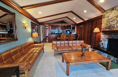 Brockway Condo | Beachside Bungalo | Deck | BBQ