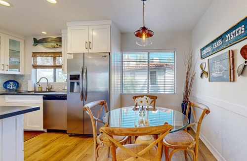San Clemente Condo | Beachy & bright condo with fireplace & patio - easy walk to the beach