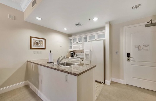 Lake Las Vegas Condo | Beautiful 1 Bedroom at Lake Las Vegas Resort Community
