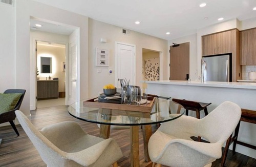 Heritage District Condo | Beautiful 2BR Condo in the heart of Downtown Sunnyvale