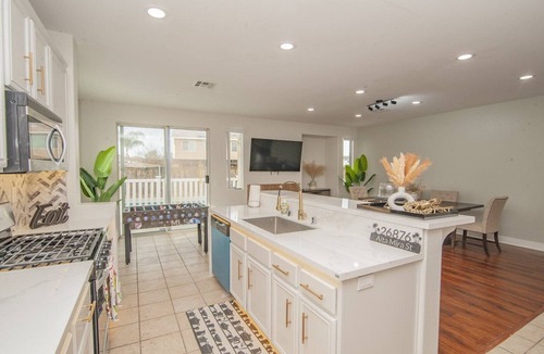 Menifee House | Beautiful 4-bedroom house with Pool in serene Menifee