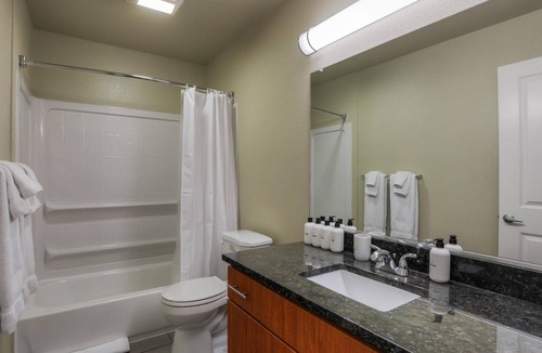 Cupertino Apartment | Beautiful Cupertino 2BR Apt with Amenities