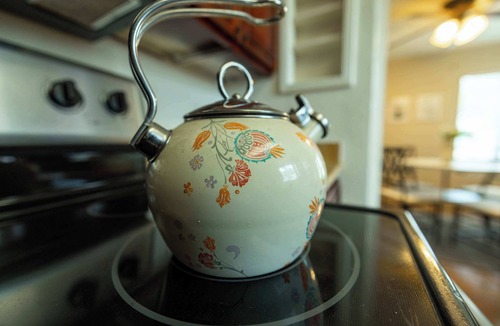 San Jose House | Beautiful Home in Japan Town San Jose 2bd 1ba