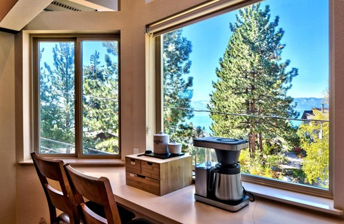 Zephyr Cove House | Beautiful Lakeview, Spa, 5BR, 5BA - Zephyr Cove